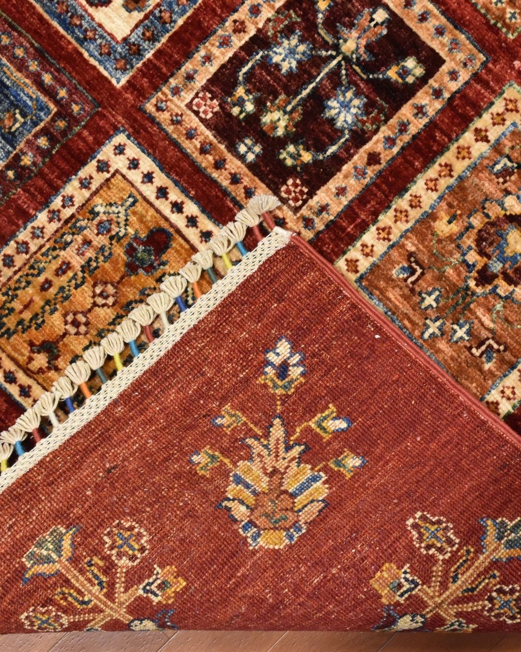 Veziri Hand-Knotted Wool Rug 5' 7" x 7' 9"