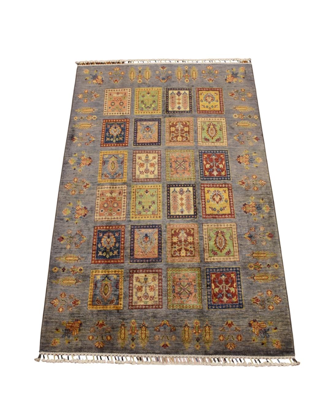 Sultani Hand-Knotted Wool Rug 4' x 6'