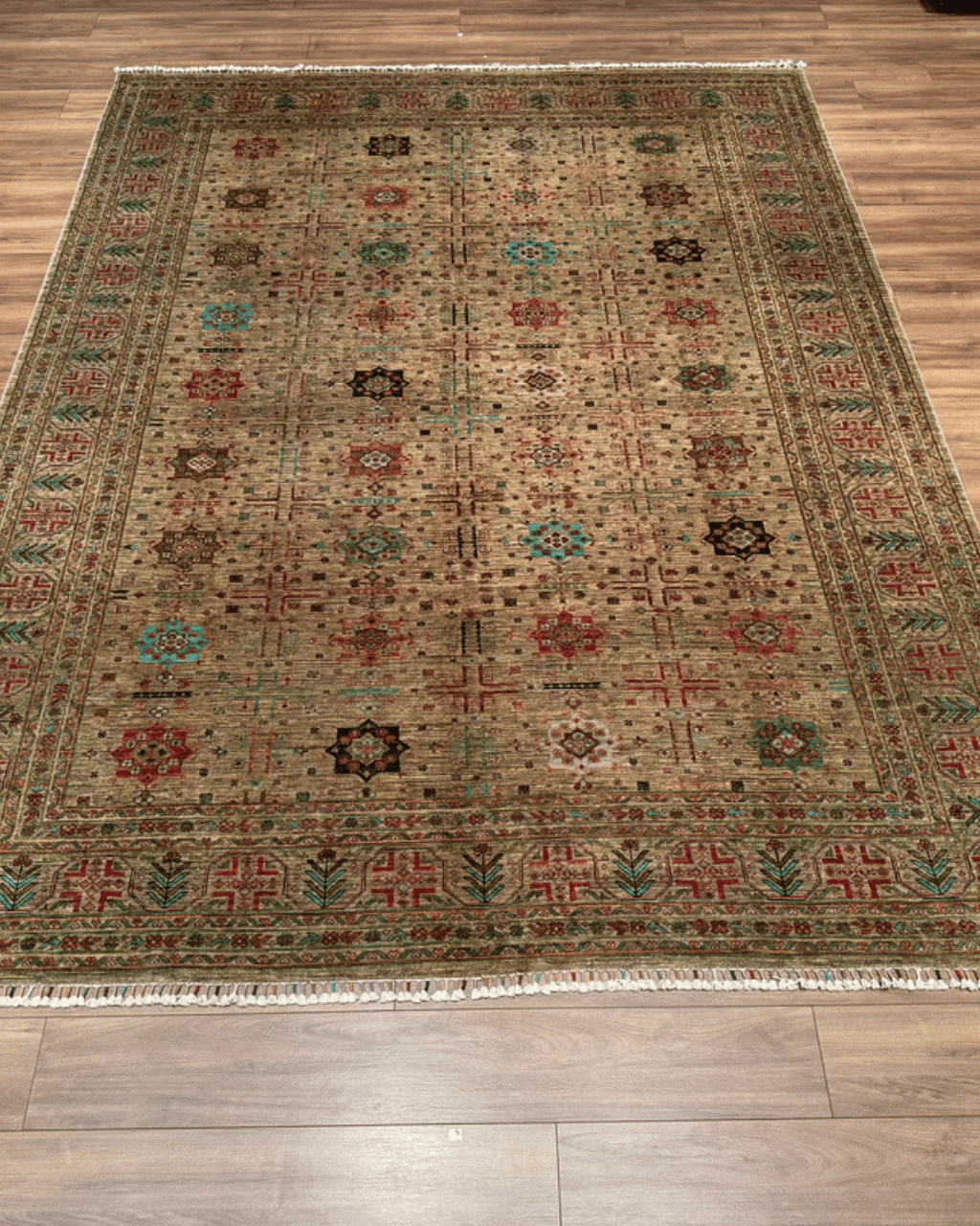 Veziri Hand-Knotted Wool Rug 8' 1" x 11'