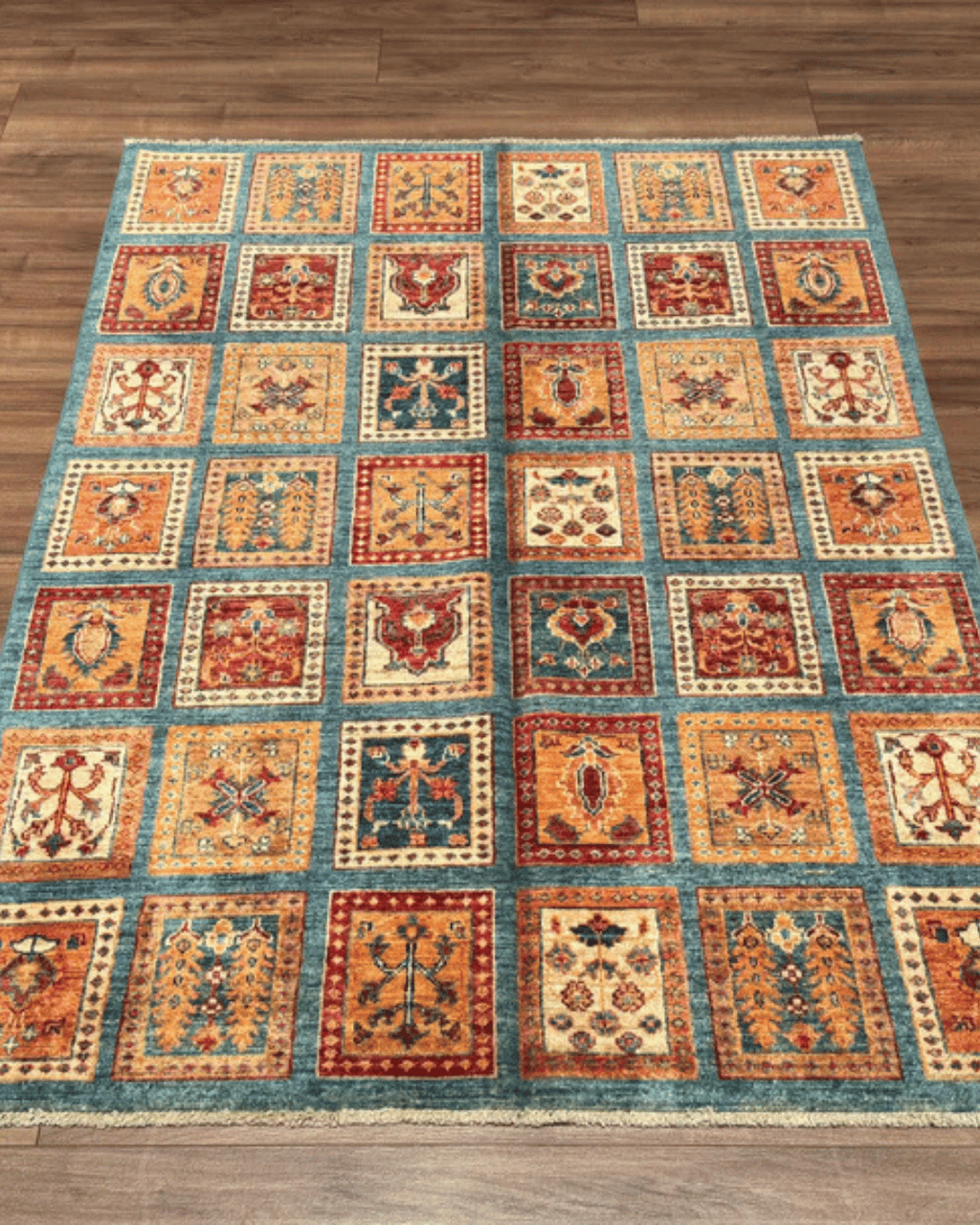 Sultani Hand-Knotted Wool Rug 3' 9" x 5' 5"