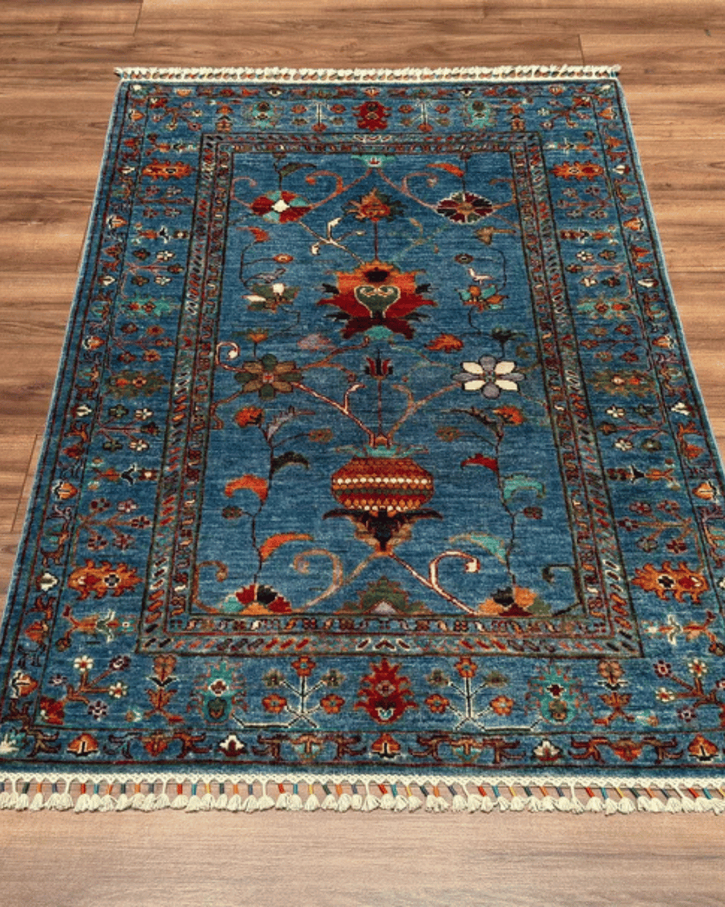 Sultani Hand-Knotted Wool Rug 3' 4" x 5'
