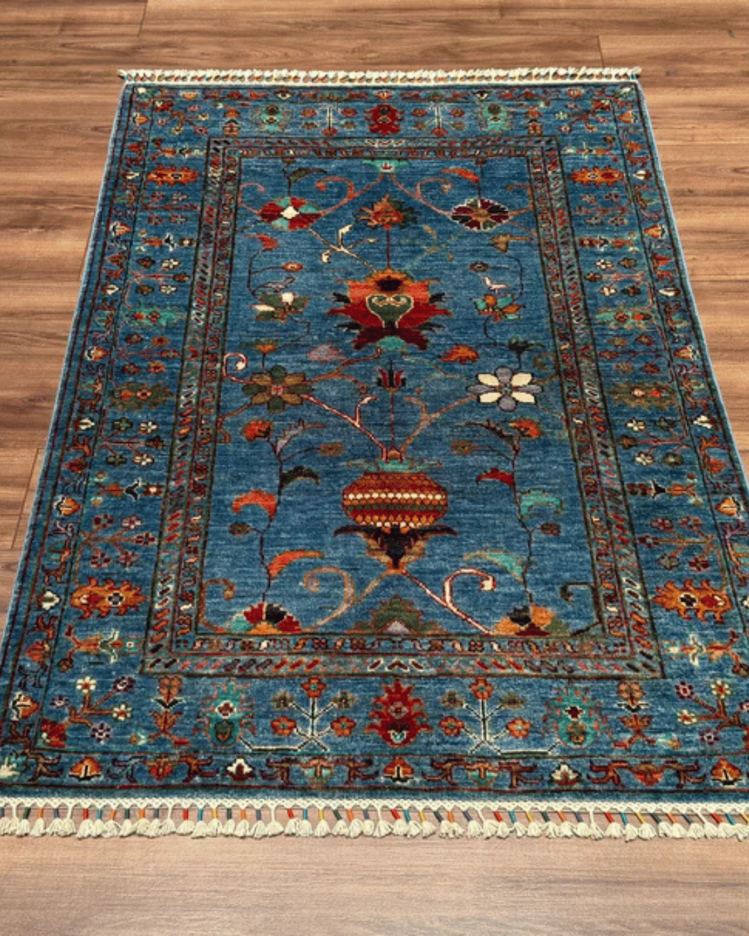 Sultani Hand-Knotted Wool Rug 3' 4" x 5'
