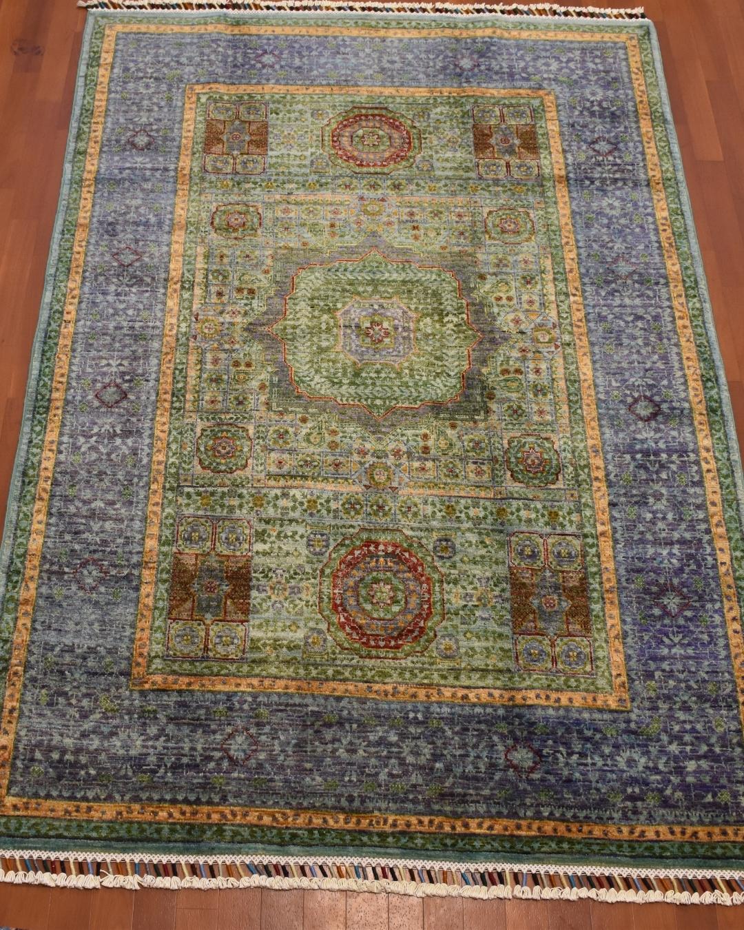 Mamluk Hand-Knotted Wool Rug 4' 2" x 6' 1"