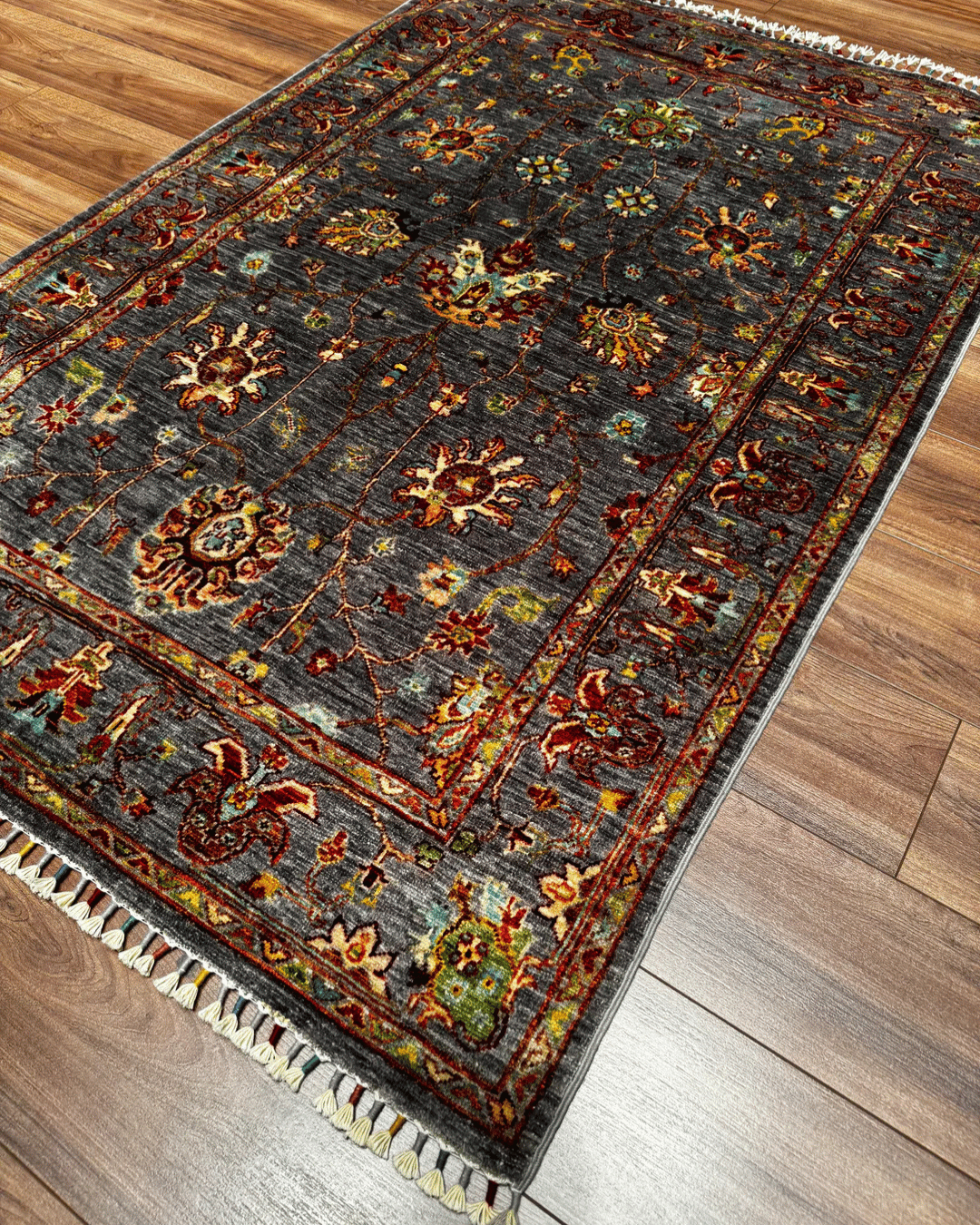 Sultani Hand-Knotted Wool Rug 4' x 6'