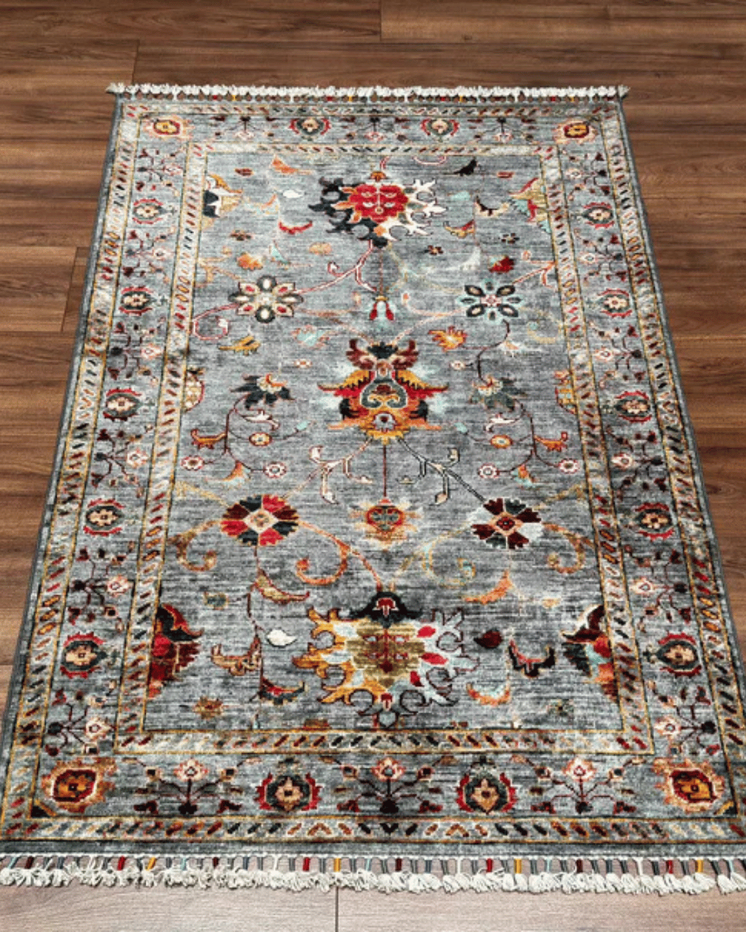 Sultani Hand-Knotted Wool Rug 3' 1" x 4' 6"