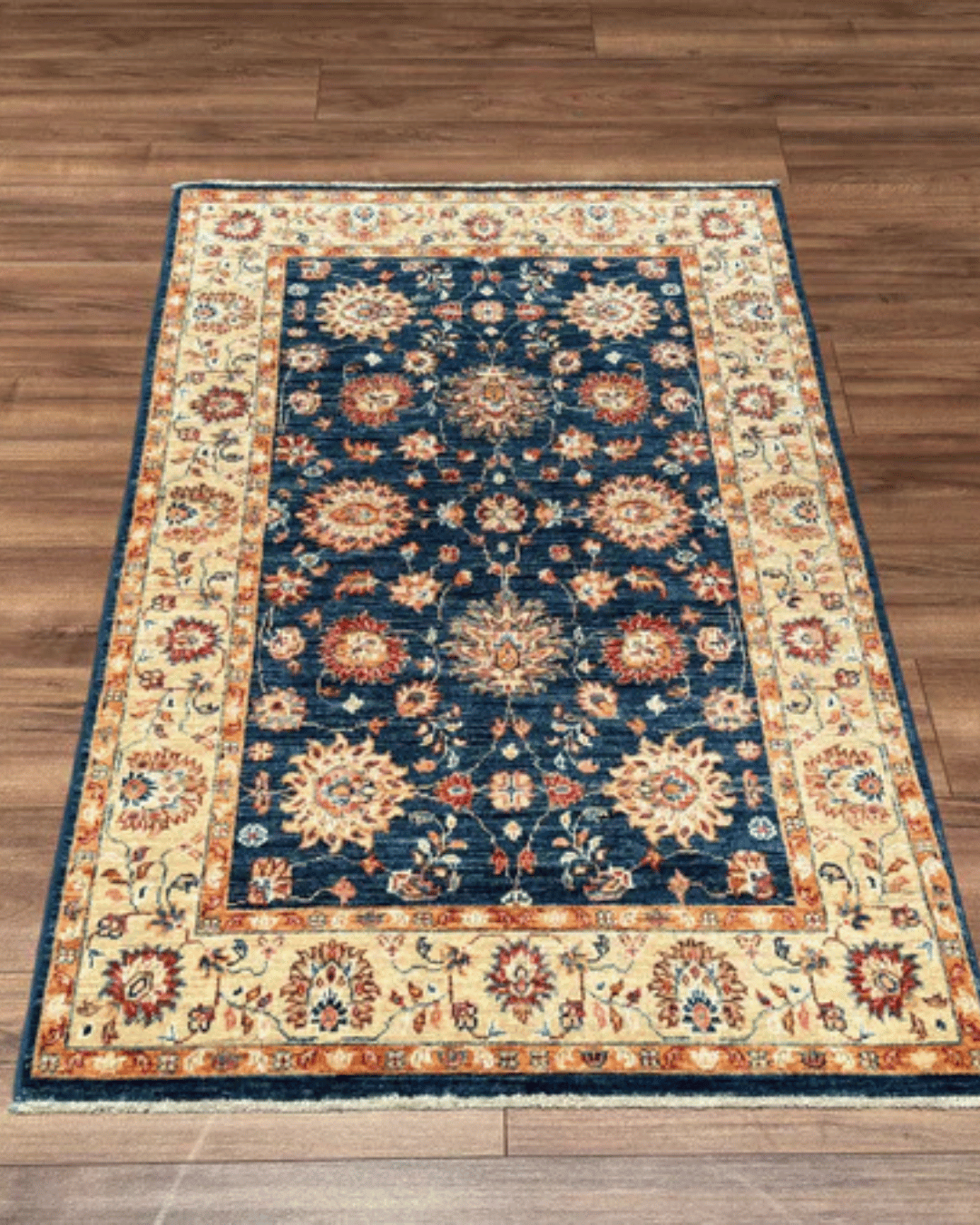 Ushak Hand-Knotted Wool Rug 3' x 5'