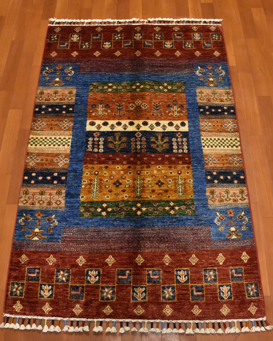 Sultani Hand-Knotted Wool Rug 2' 7" x 4' 5"