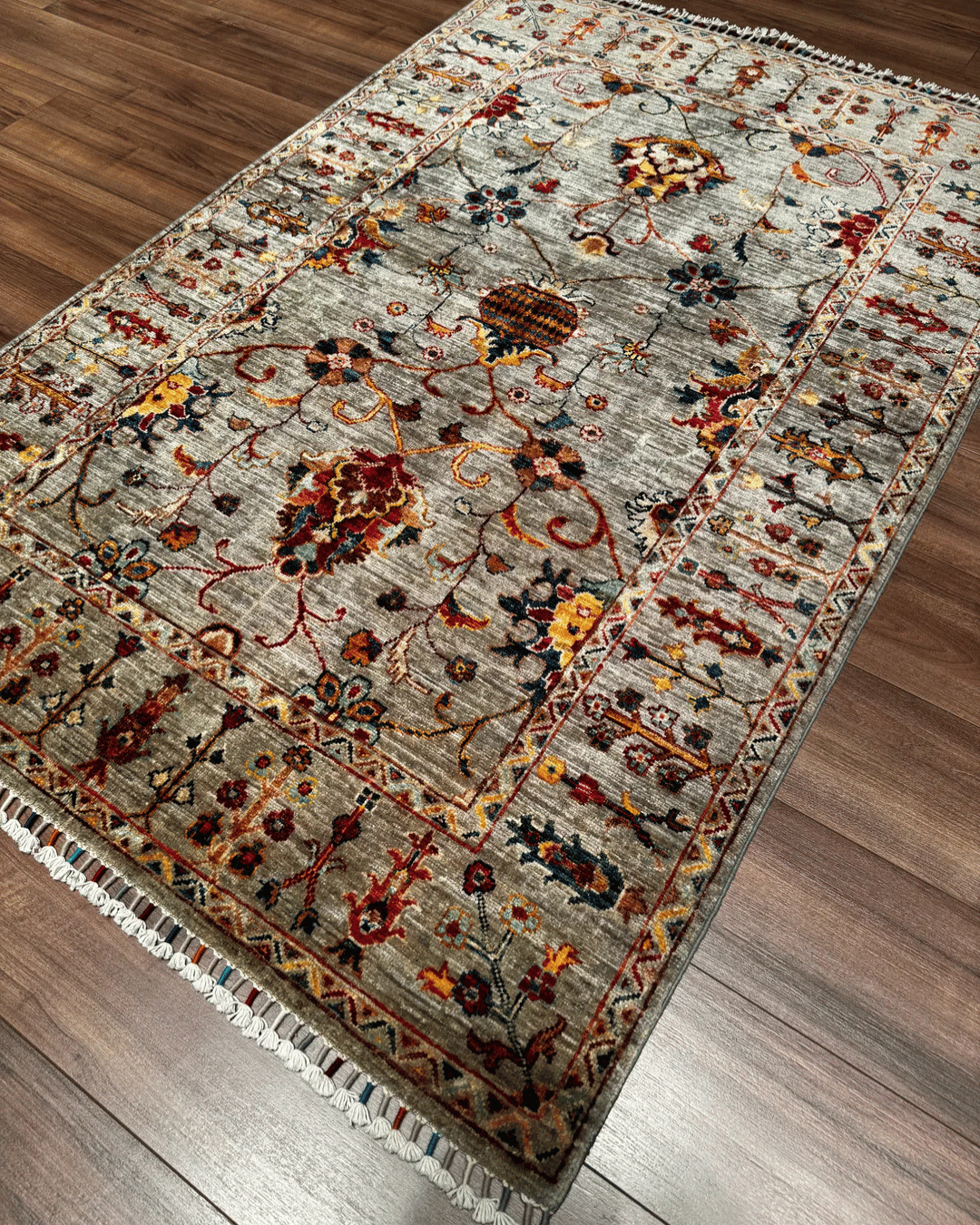 Sultani Hand-Knotted Wool Rug 4' x 6'