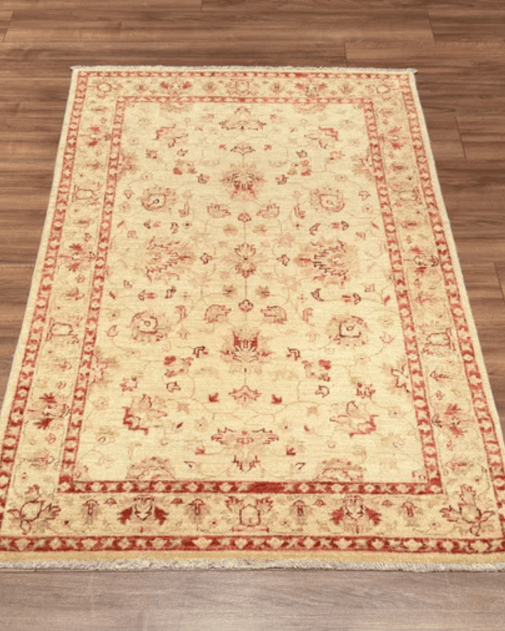Ushak Hand-Knotted Wool Rug 3' x 5'
