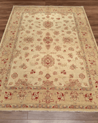 Ushak Hand-Knotted Wool Rug 6' x 8'