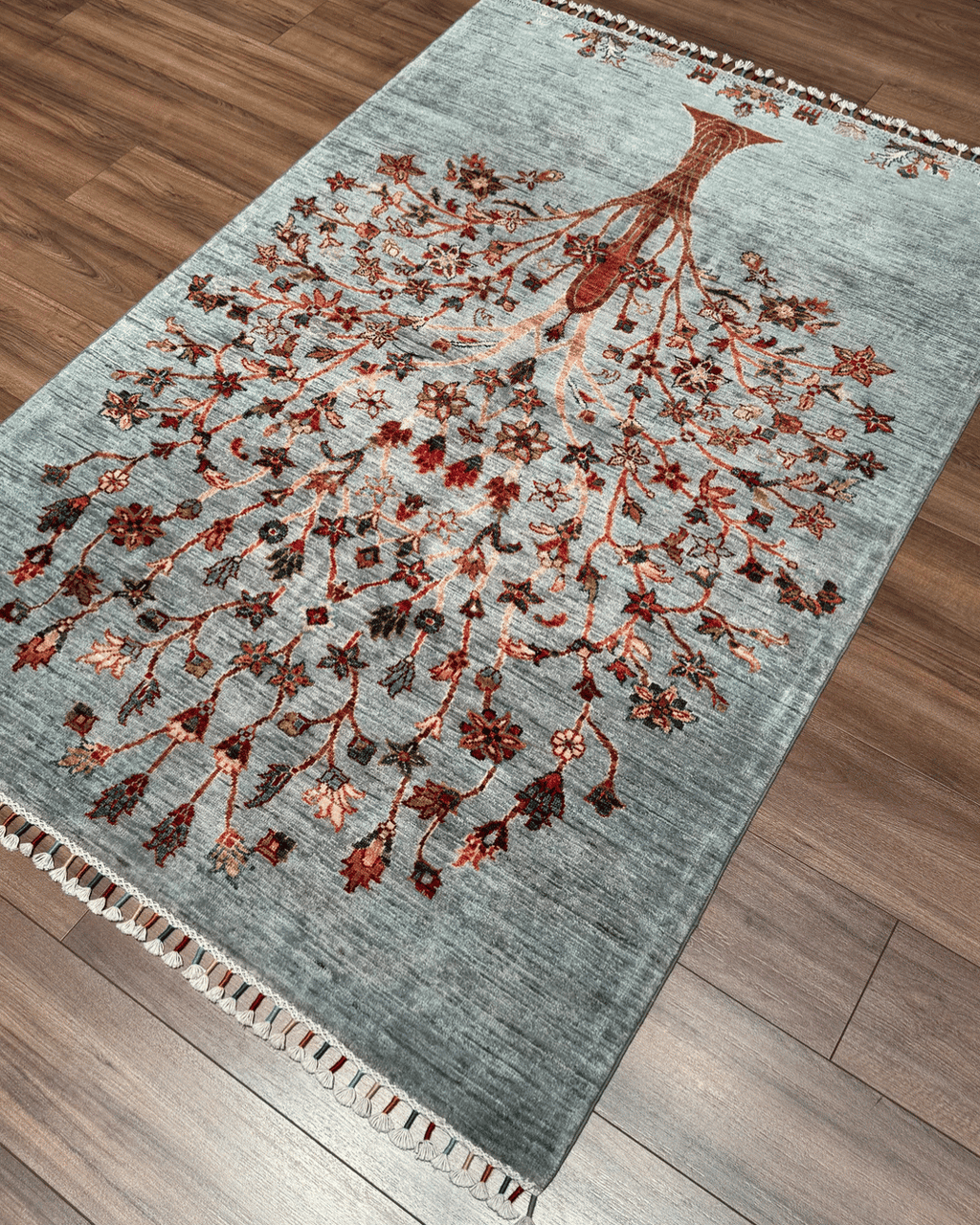 Sultani Hand-Knotted Wool Rug 4' 1" x 6' 1"