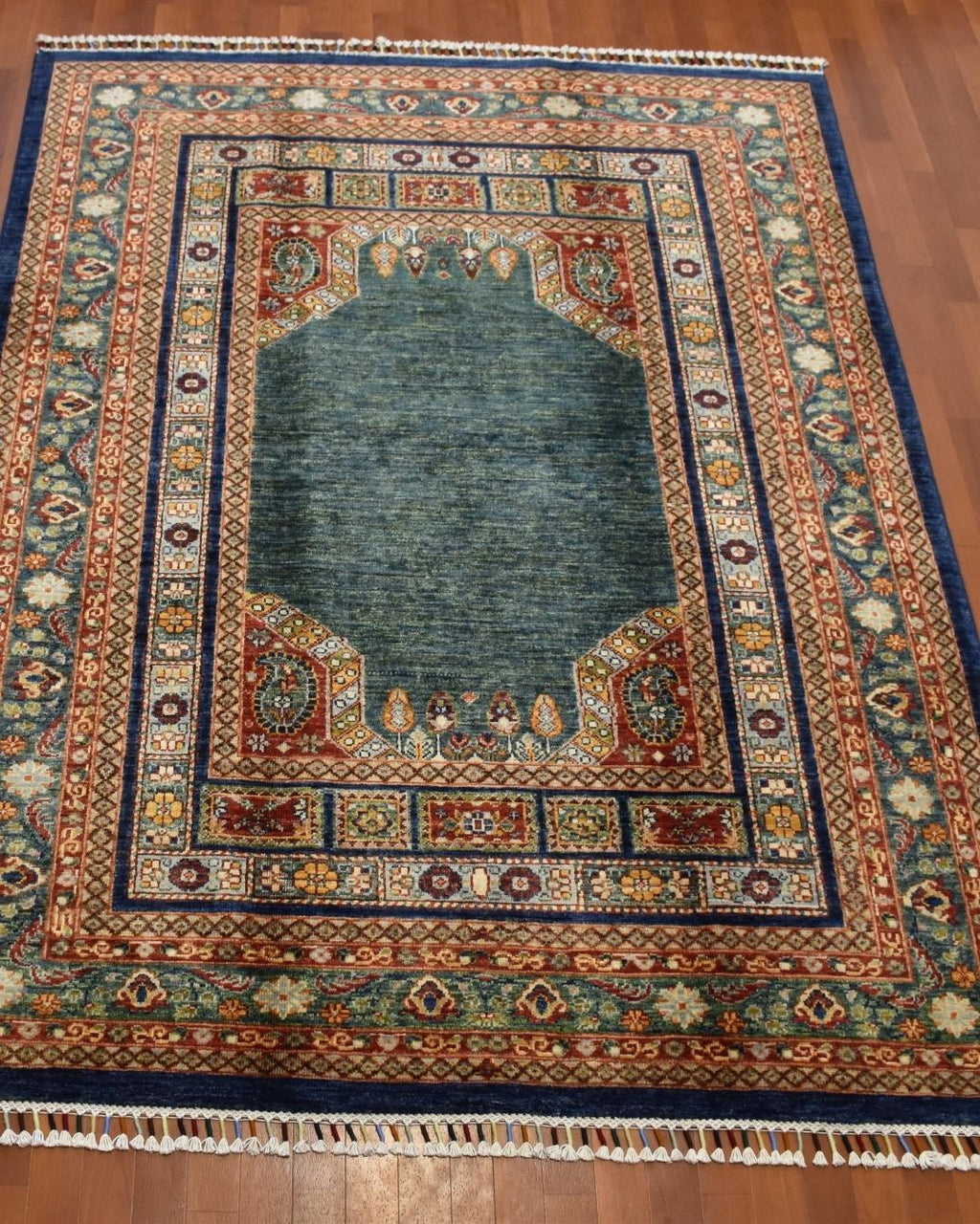 Sultani Hand-Knotted Wool Rug 5' x 6' 5"
