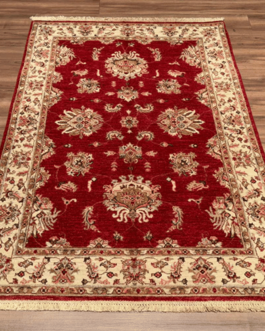 Ushak Hand-Knotted Wool Rug 4' x 6'