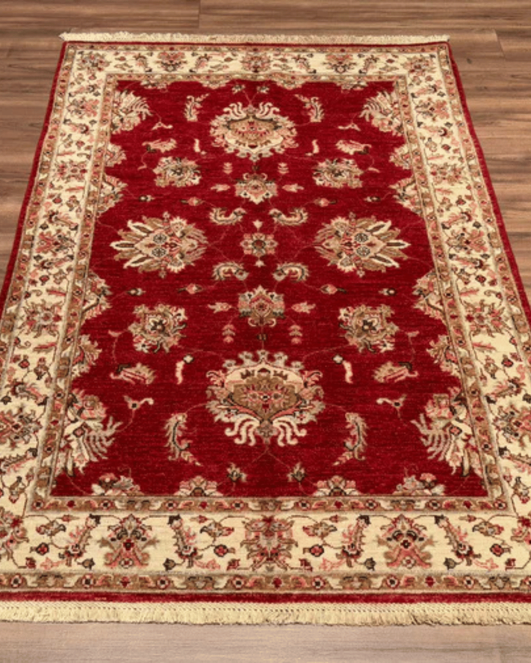Ushak Hand-Knotted Wool Rug 4' x 6'