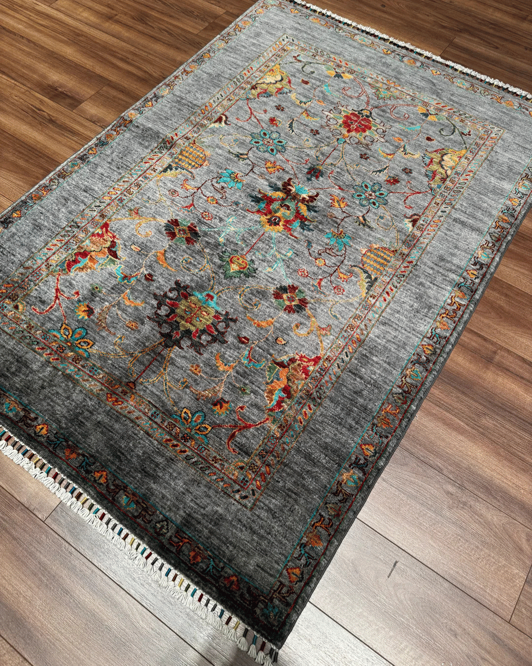 Sultani Hand-Knotted Wool Rug 4' x 6'