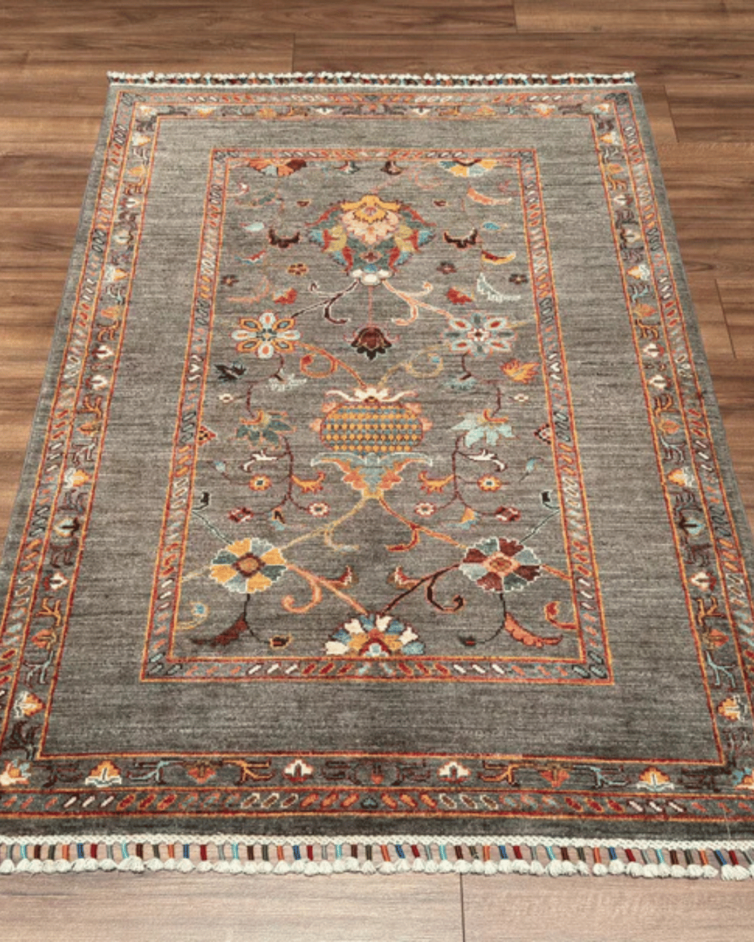 Sultani Hand-Knotted Wool Rug 3' 5" x 5' 1"