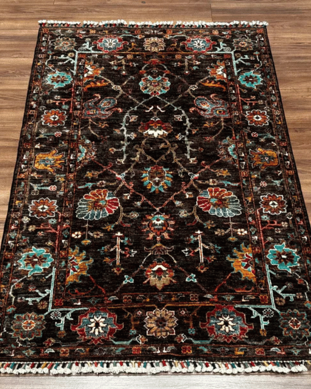 Sultani Hand-Knotted Wool Rug 3' 4" x 4' 9"
