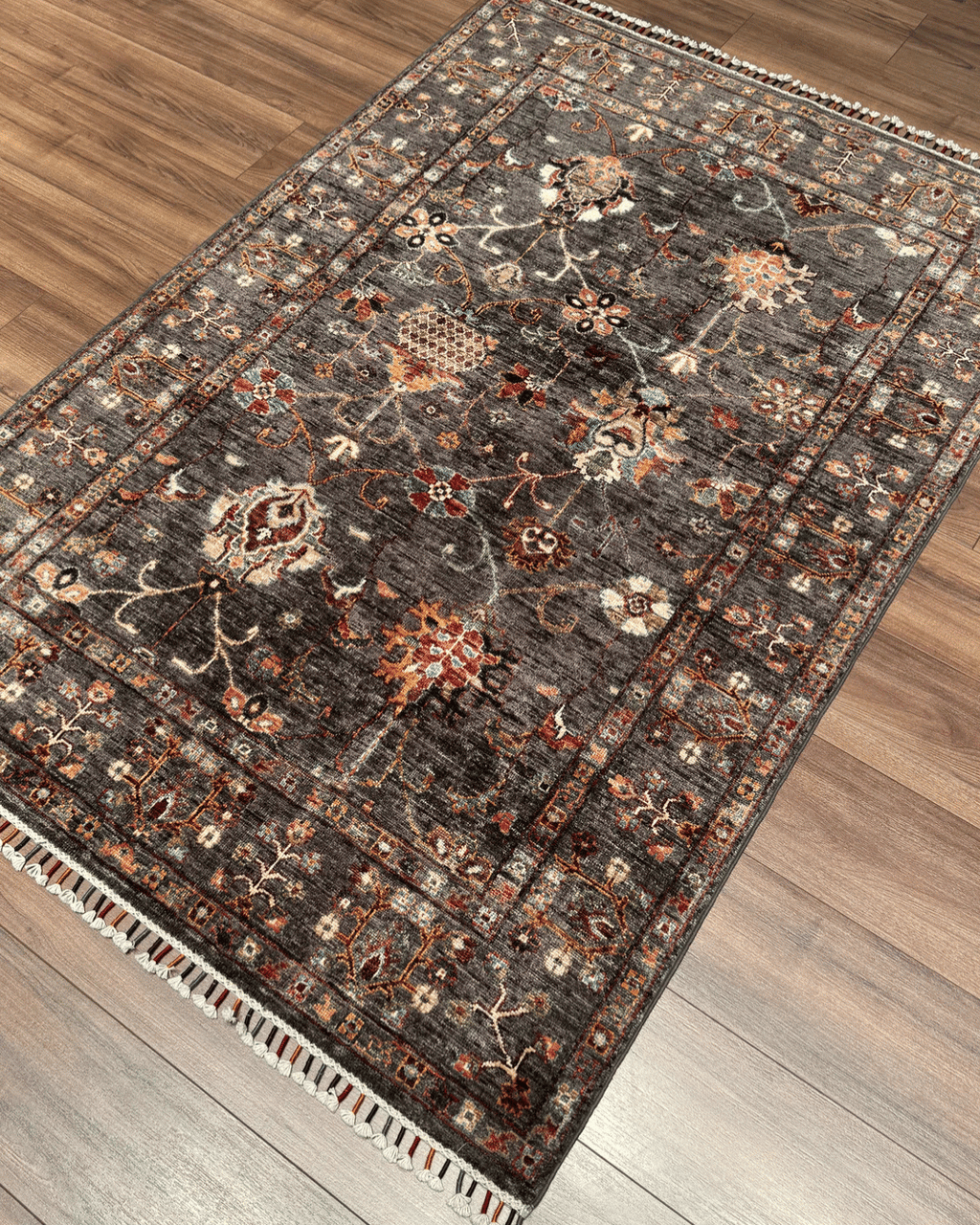 Sultani Hand-Knotted Wool Rug 4' x 6'