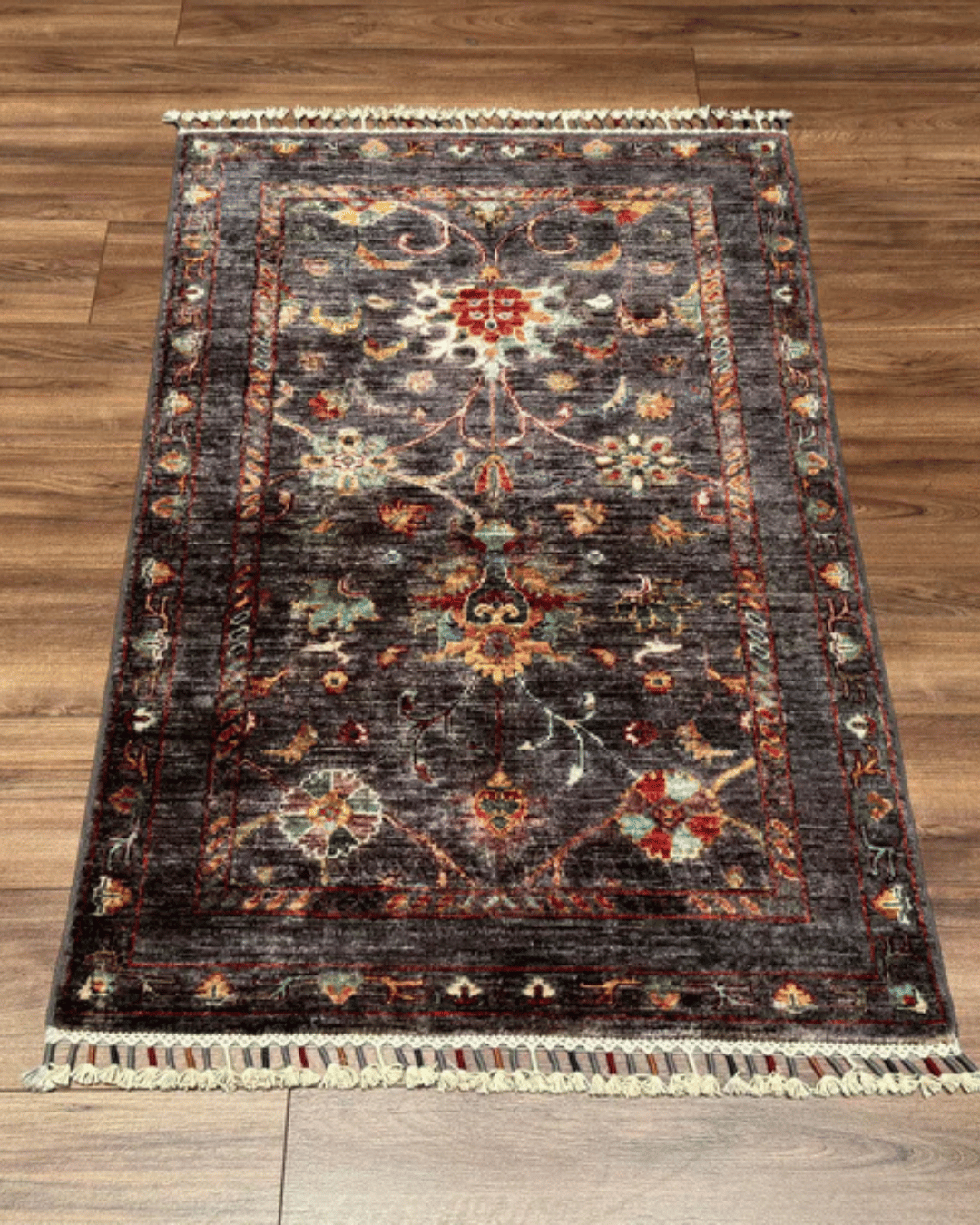 Sultani Hand-Knotted Wool Rug 2' 7" x 4' 2"