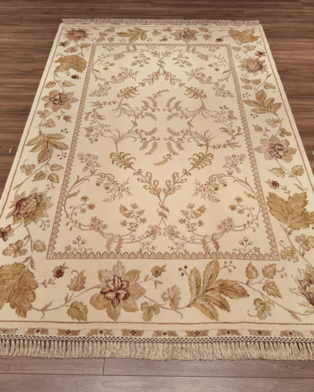 Ottoman Elegance Hand-Knotted Wool Rug 5' 5" x 8' 3"