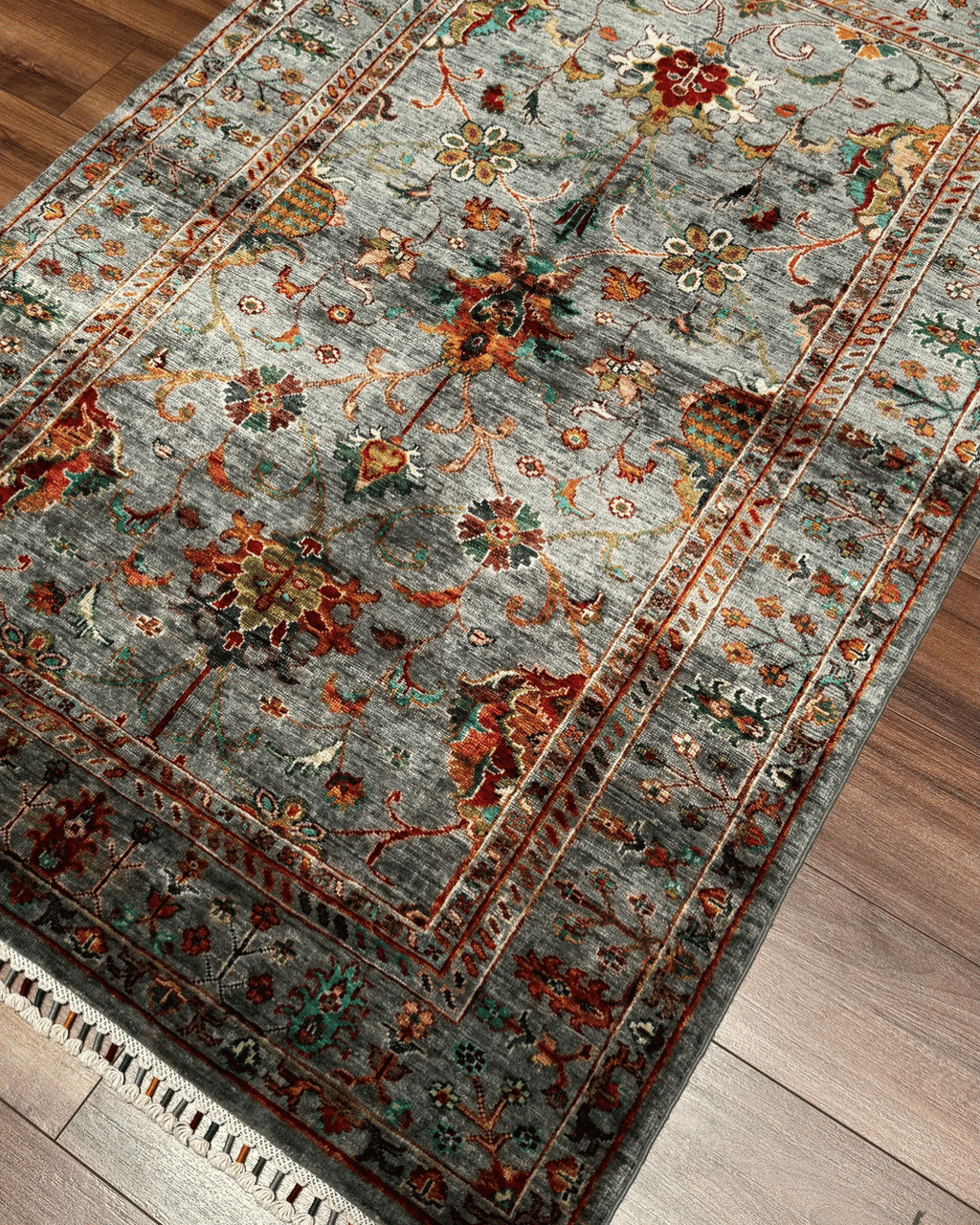 Sultani Hand-Knotted Wool Rug 4' x 6'
