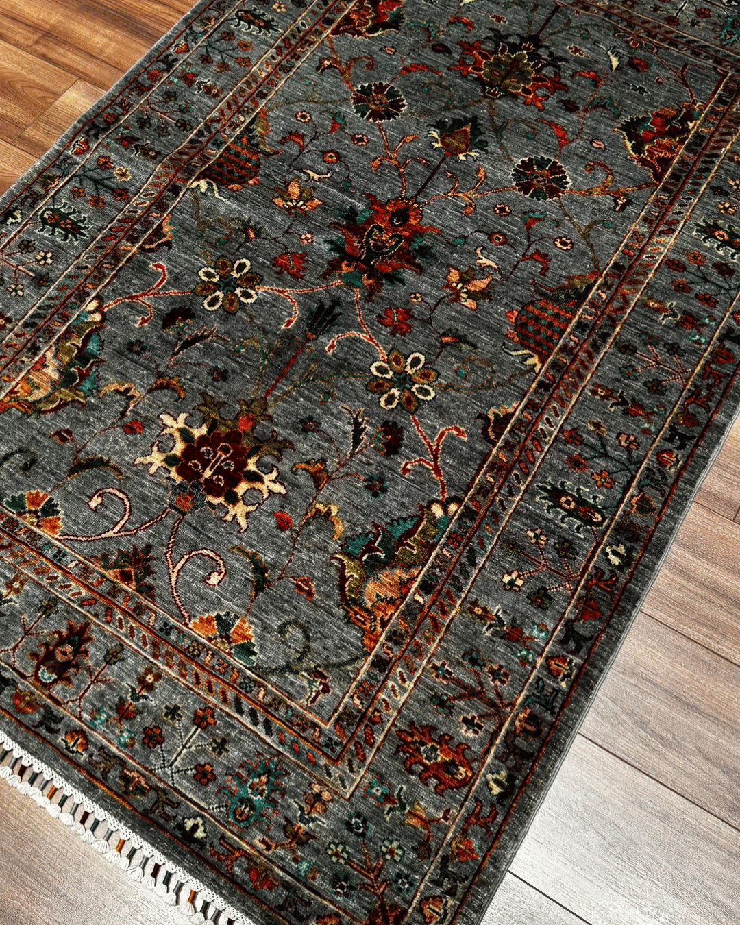 Sultani Hand-Knotted Wool Rug 4' x 6'