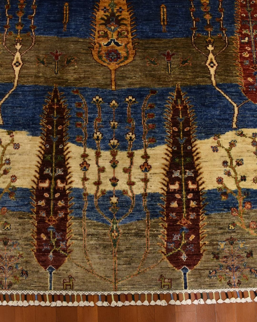 Sultani Hand-Knotted Wool Rug 4' x 6'