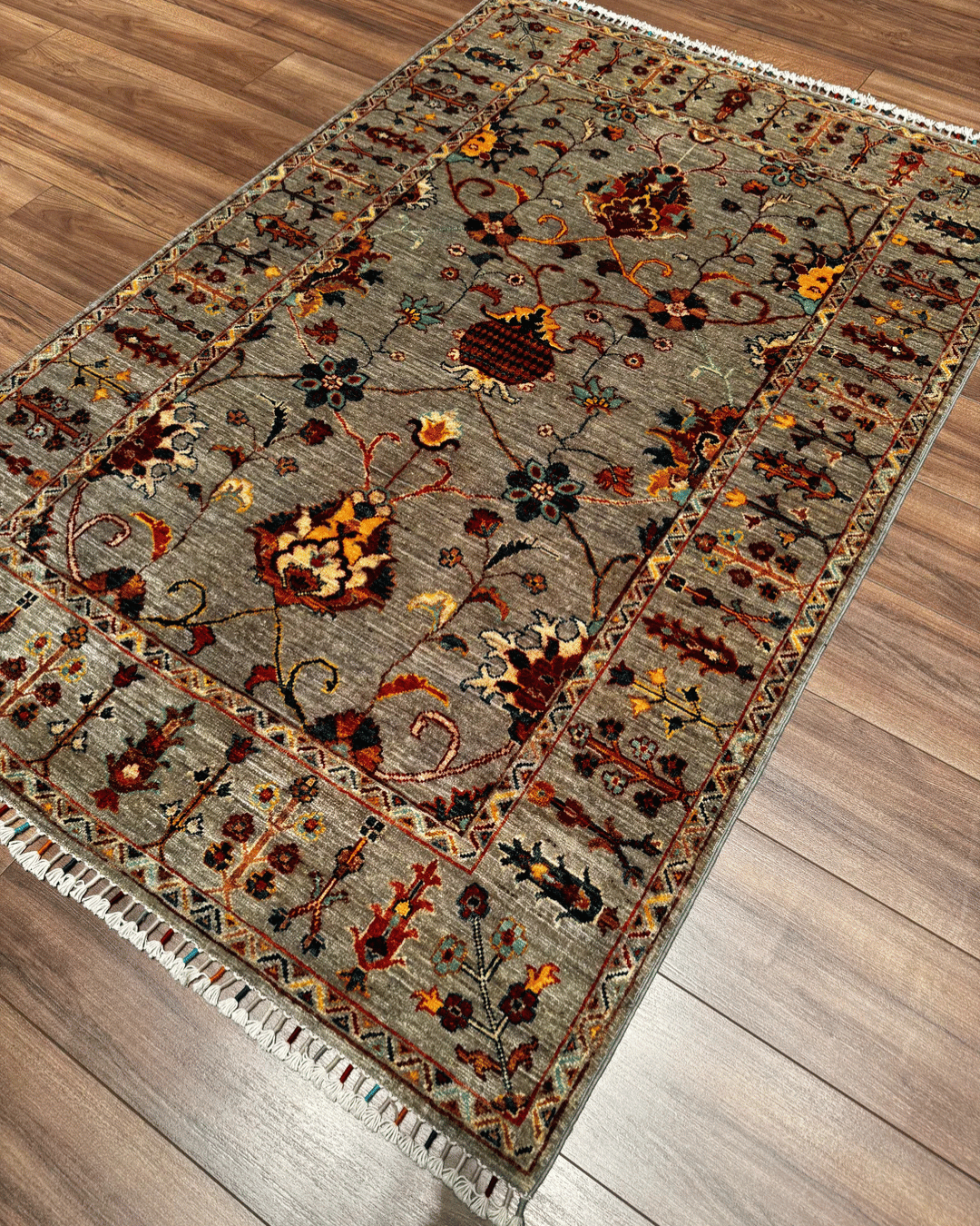 Sultani Hand-Knotted Wool Rug 4' x 6'