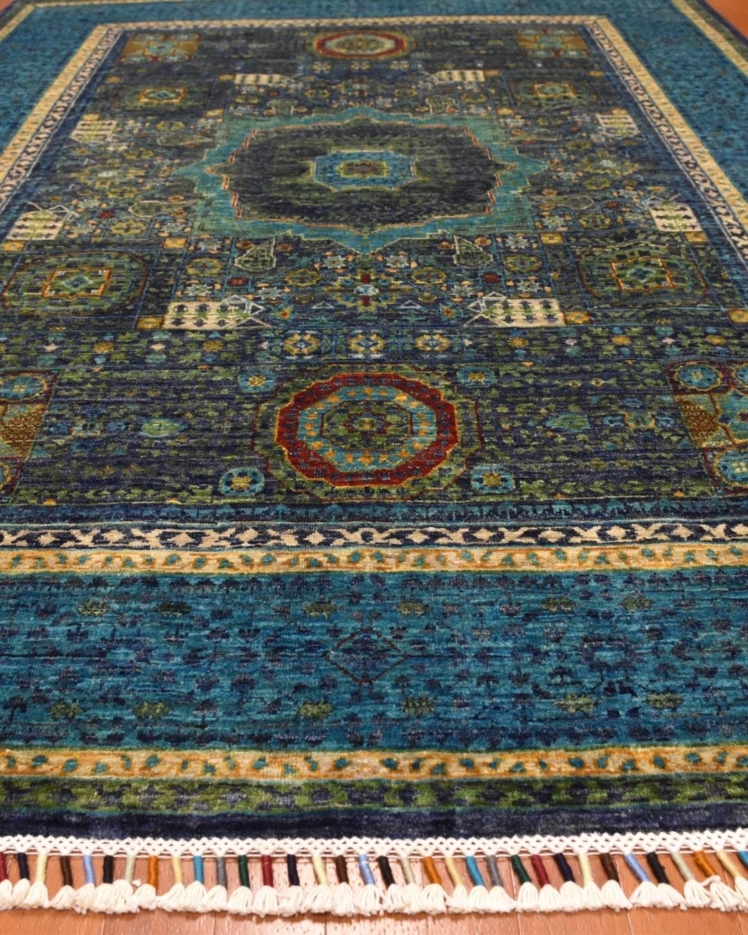 Mamluk Hand-Knotted Wool Rug 4' 9" x 6' 8"