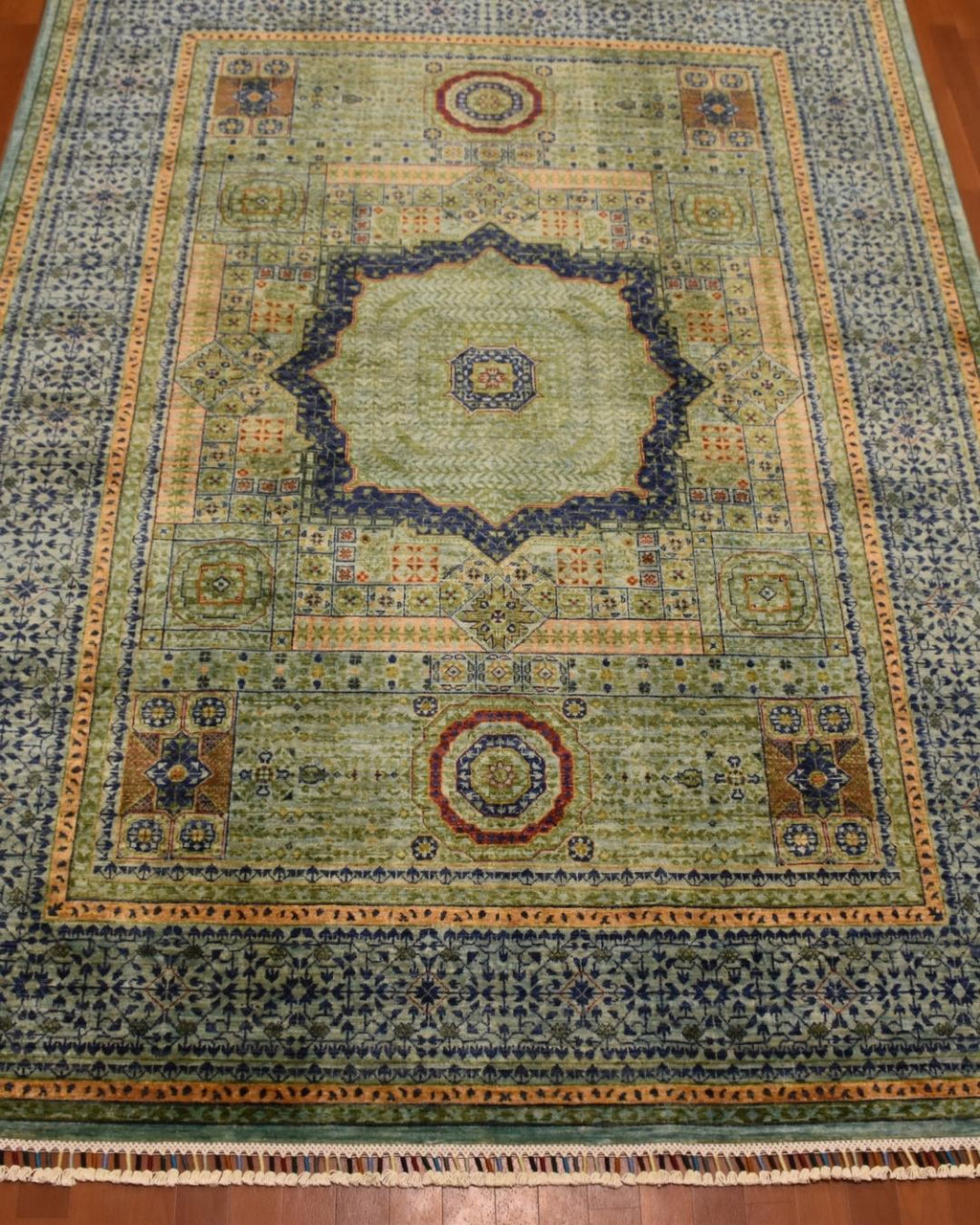 Mamluk Hand-Knotted Wool Rug 5' 9" x 7' 9"