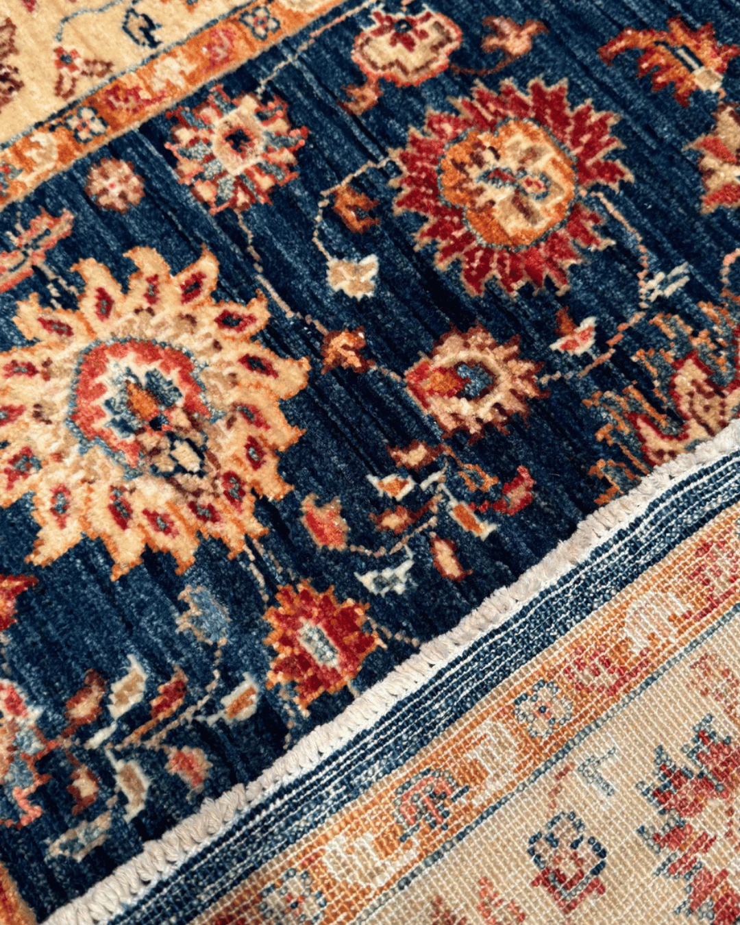 Ushak Hand-Knotted Wool Rug 3' x 5'