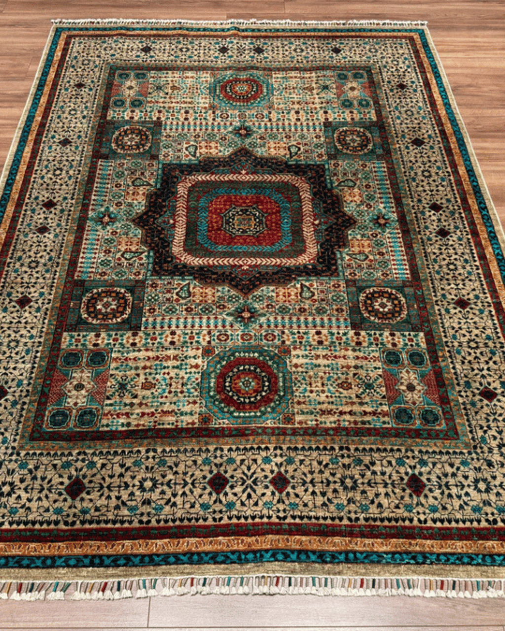 Mamluk Hand-Knotted Wool Rug 5' 9" x 8' 1"
