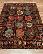 Veziri Hand-Knotted Wool Rug 5' 7" x 7' 9"