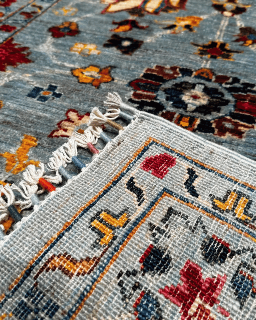 Sultani Hand-Knotted Wool Rug 3' 3" x 5' 1"