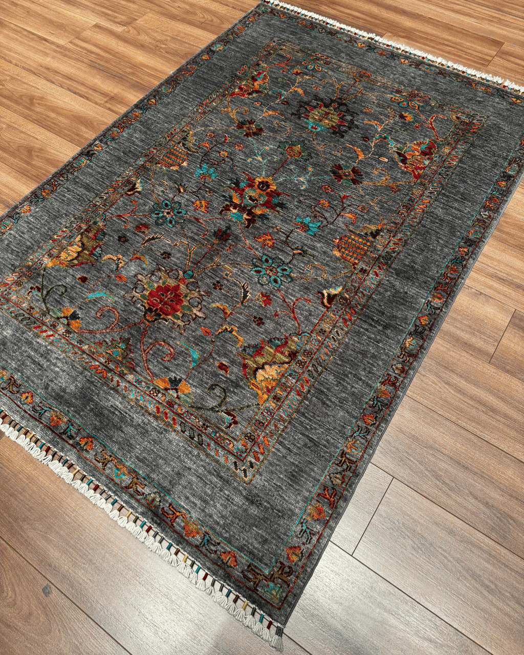 Sultani Hand-Knotted Wool Rug 4' x 6'