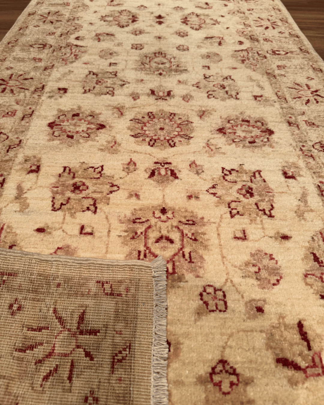 Ushak Hand-Knotted Wool Runner 2' x 8'