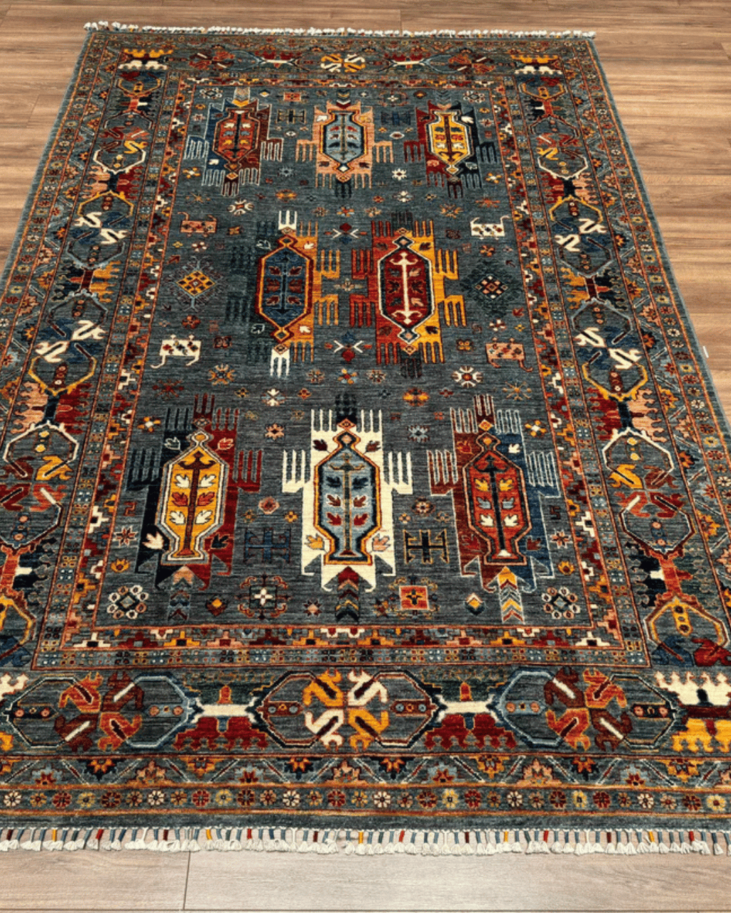 Veziri Hand-Knotted Wool Rug 5' 6" x 8' 4"