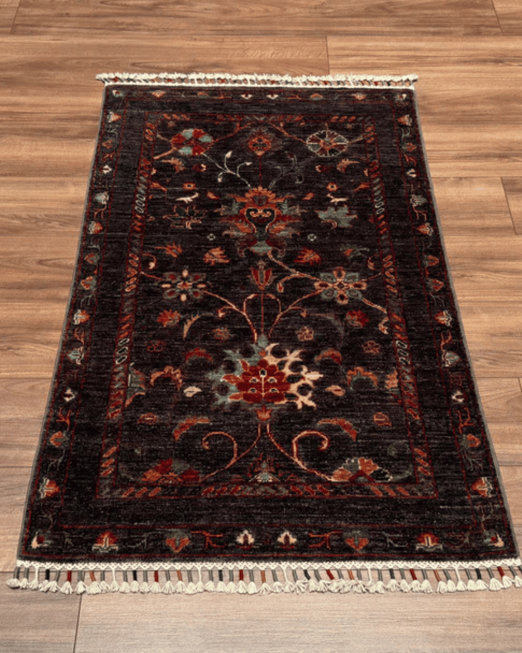 Sultani Hand-Knotted Wool Rug 2' 7" x 4' 2"