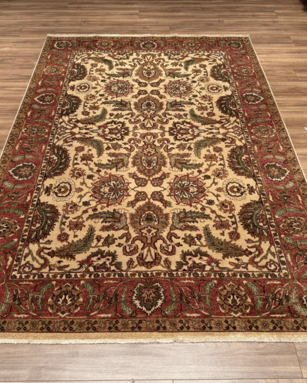 Ushak Hand-Knotted Wool Rug 6' x 9'