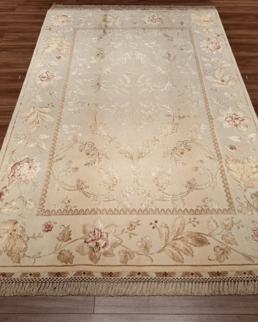 Ottoman Elegance Hand-Knotted Wool Rug 5' 5" x 8' 3"