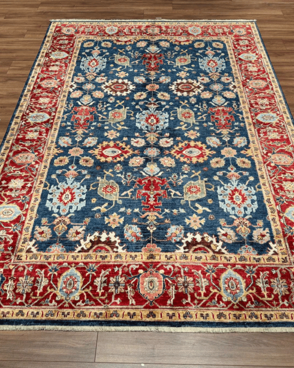 Ushak Hand-Knotted Wool Rug 7' x 9'