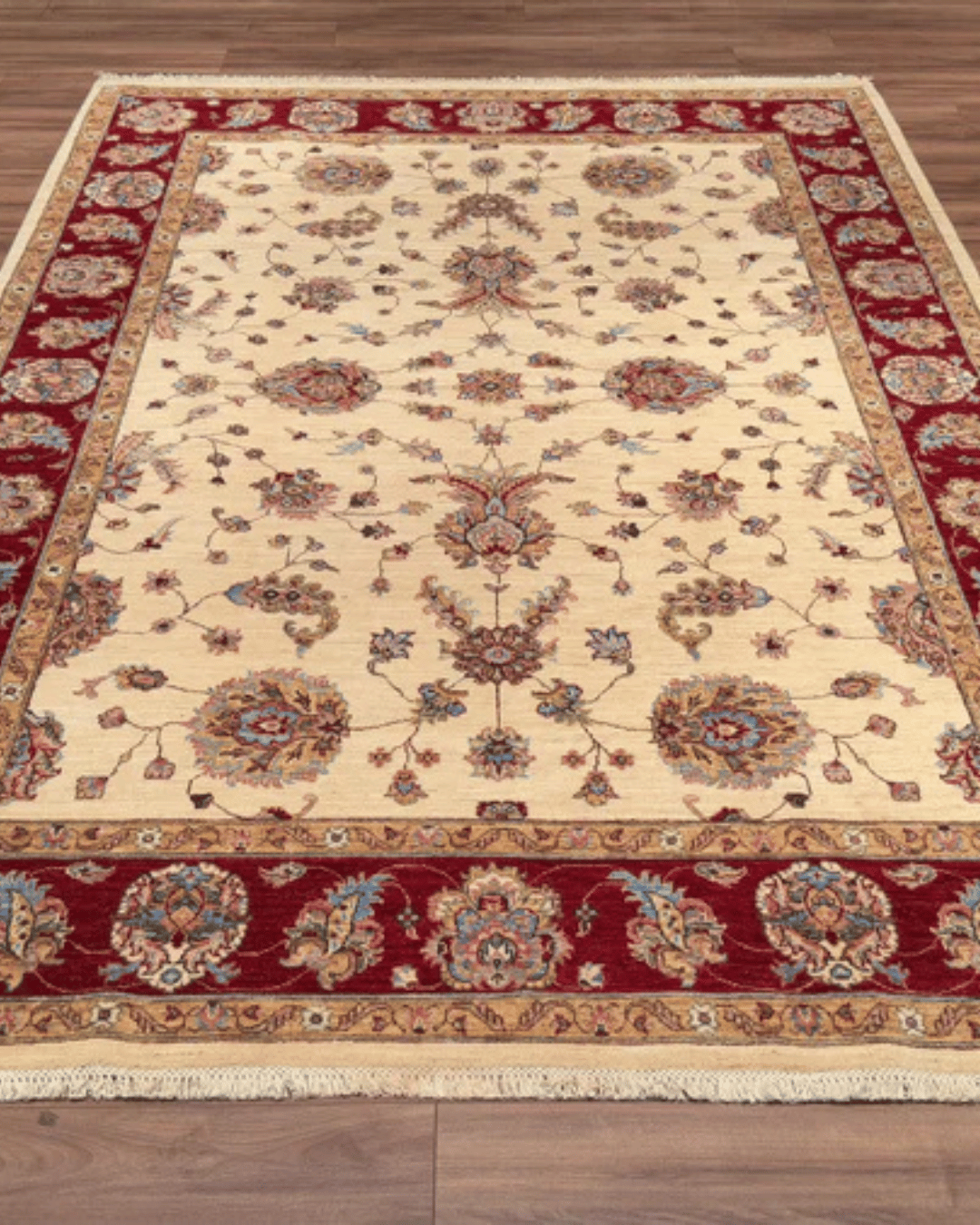 Ushak Hand-Knotted Wool Rug 7' x 10'