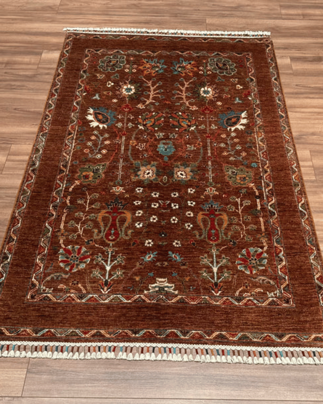 Sultani Hand-Knotted Wool Rug 4' x 6'