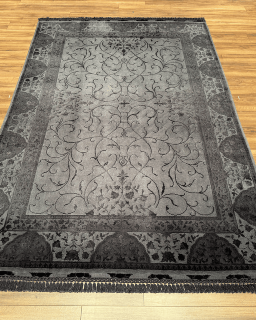 Ottoman Elegance Hand-Knotted Wool Rug 5' 5" x 8' 3"
