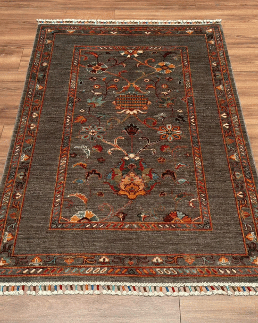 Sultani Hand-Knotted Wool Rug 3' 5" x 5' 1"