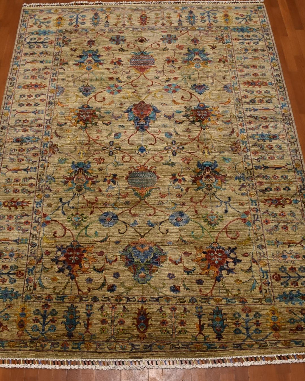 Sultani Hand-Knotted Wool Rug 5' 7" x 7' 9"