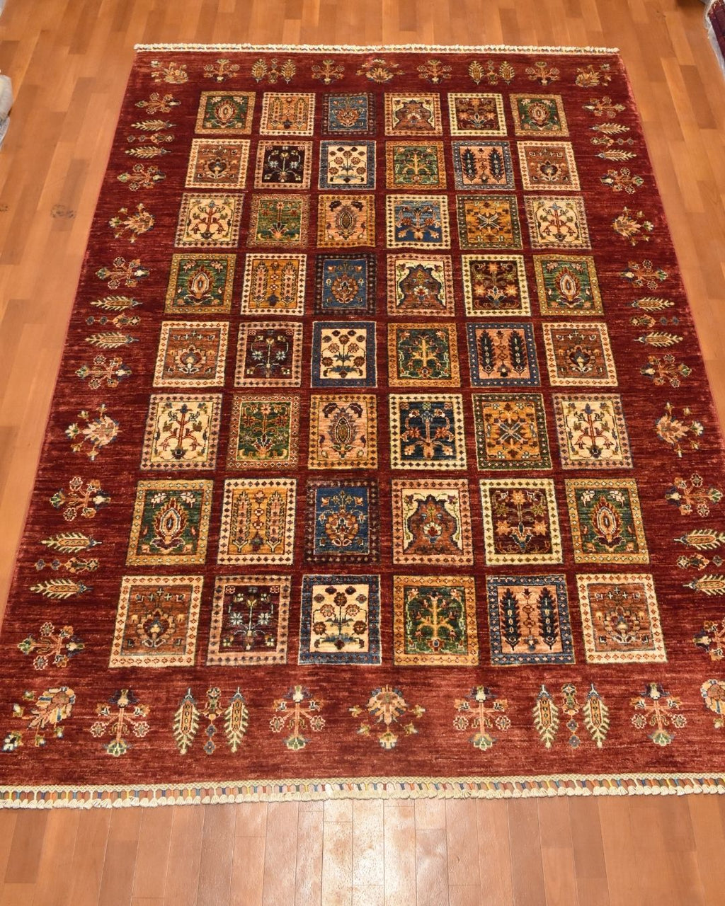 Veziri Hand-Knotted Wool Rug 5' 7" x 7' 9"