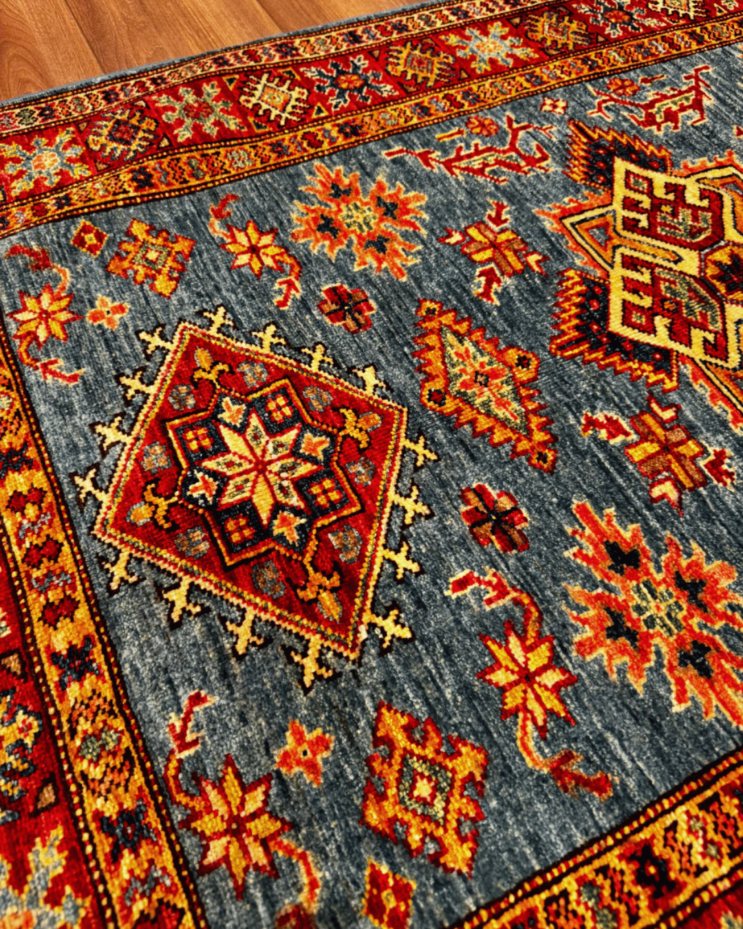 Shirvan Hand-Knotted Wool Rug 3' 1" x 4' 9"