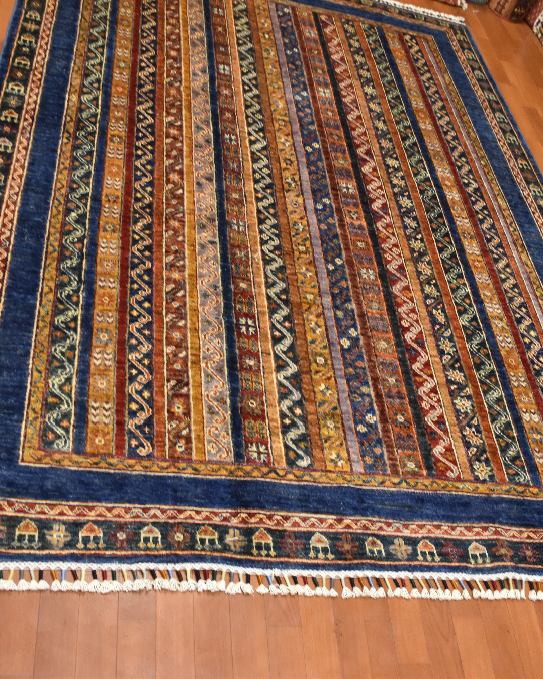 Sultani Hand-Knotted Wool Rug 5' 5" x 7' 6"