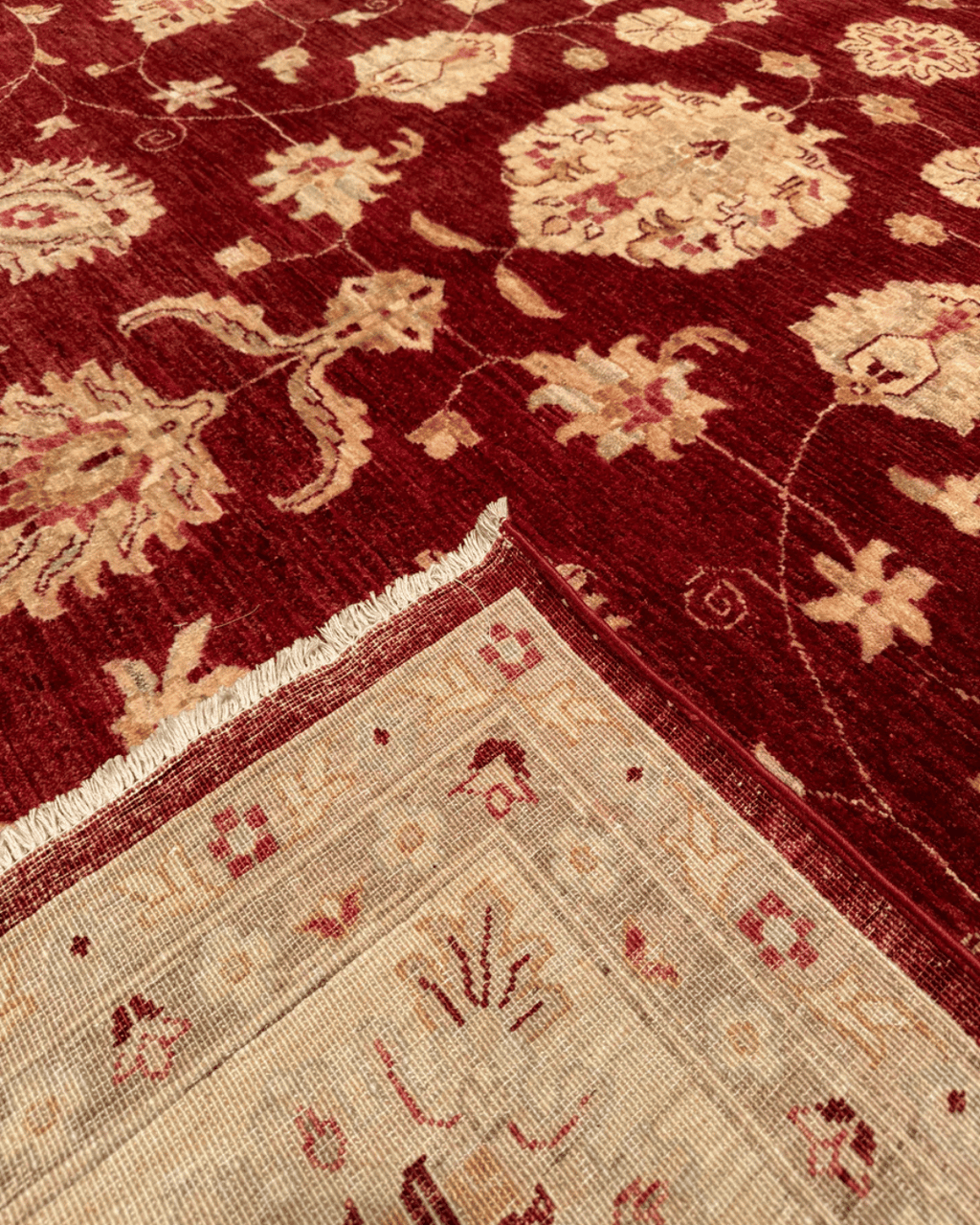 Ushak Hand-Knotted Wool Rug 10' x 13'